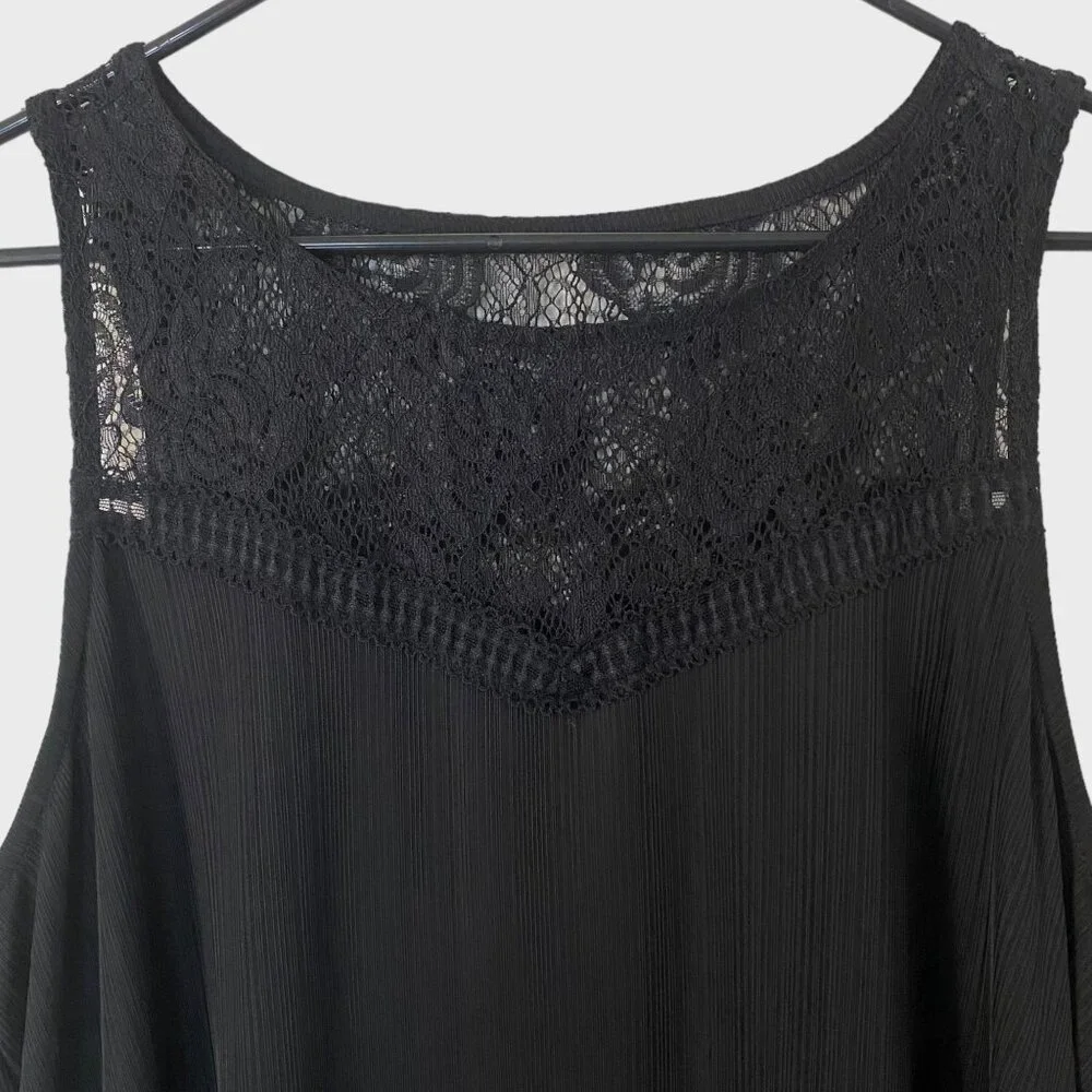 Torrid Lace Trim Inset Tank Women's Size 1X Black Sleeveless Scoop Neck Top New - Picture 5 of 12